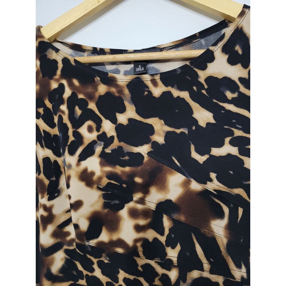 AGB Dress Leopard Print Short Sleeve Dress Size‎ Small - Picture 2 of 4
